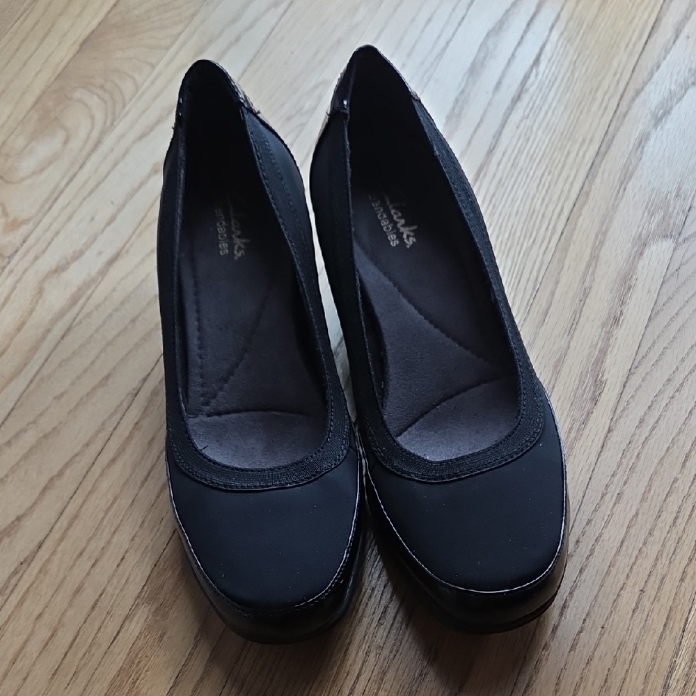 Clarks Women's Elegant Black Heels